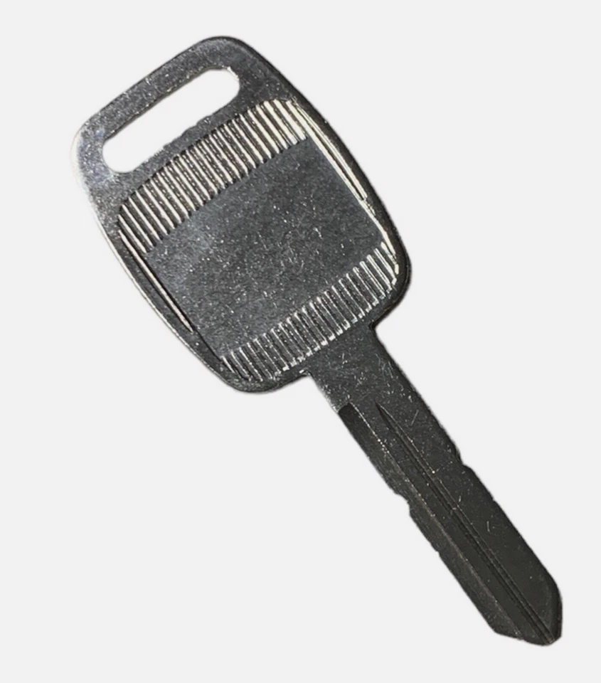 Peterbilt 各种型号 18 Wheelers 半 B88 P1108 GM21 GM25R 钥匙坯 — 第 2/4 张图片