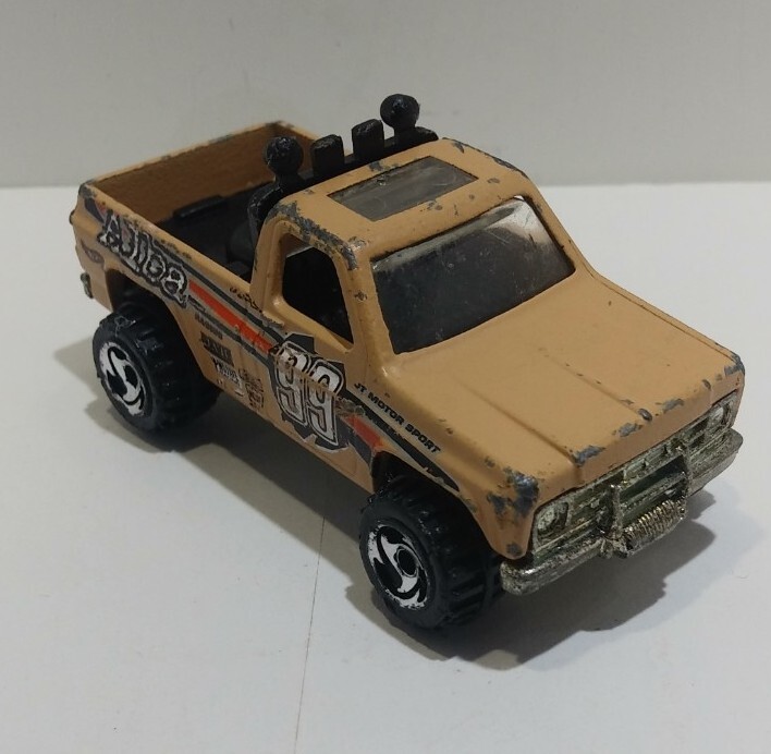 Picture 9 of 13