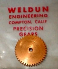 48 Tooth Gold Aluminum Slot Car Spur Gear 48 Pitch 5:40 Thread 1/8" Axle  NOS