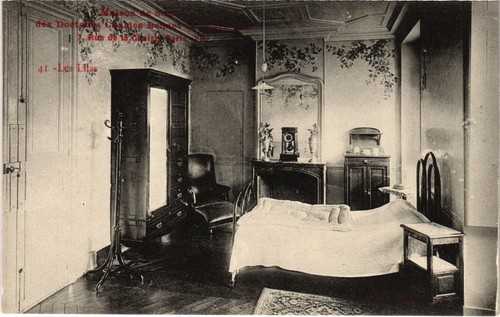 CPA PARIS 7e 7, rue de la Chaise maison de Sante Charles Motorhaube (1247647)