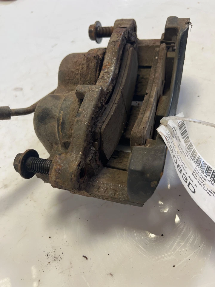 Pinza de freno delantera Chevy S10 Blazer 98-05 pasajero derecho 4x4 SOLO FABRICANTE ORIGINAL 18029755 Foto 4 de 4