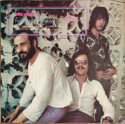 THE NICE - HANG ON TO A DREAM - C 048-50722 - ITALY - LP