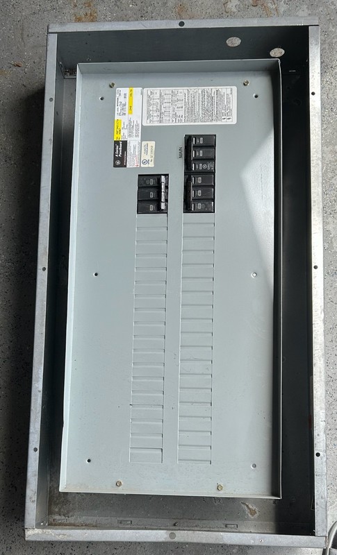 G E A-SERIES PANELBOARD (AQF3421CTX)  125A/240 3Ph  3 WIRE  W/ SEVERAL BREAKERS