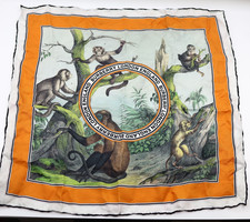 C0 Flawless BURBERRY Illustrated Monkey Logo ...