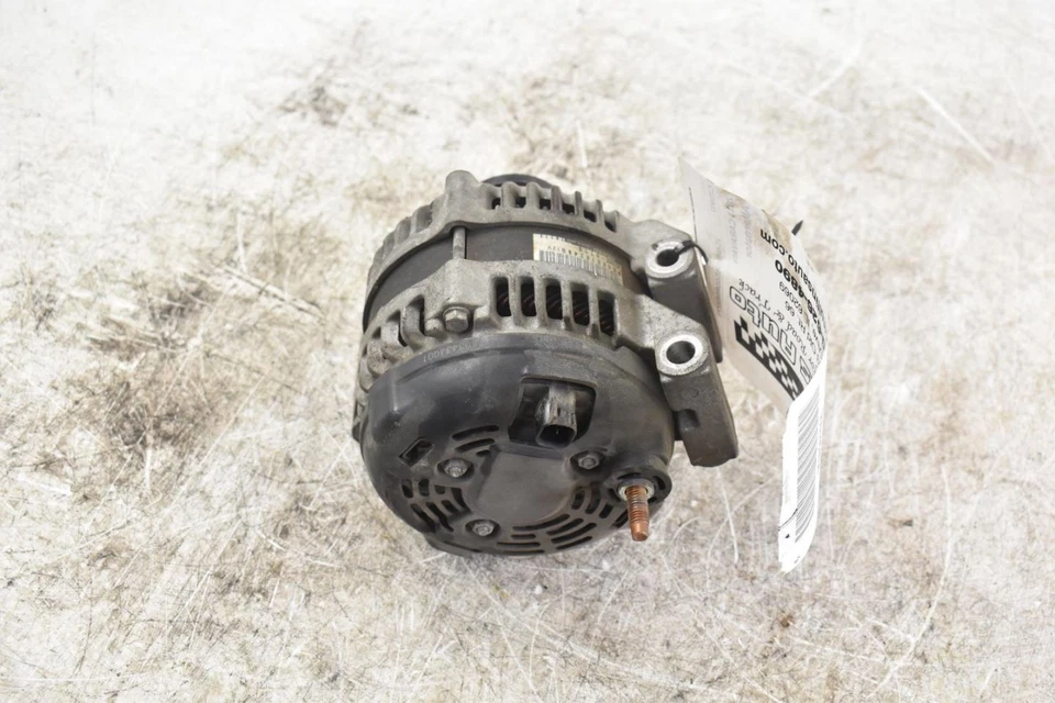 Alternador Dodge Caravan 2013 3.6L usado original do fabricante 106k milhas 601-00680 - Imagem 2 de 4