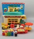 Vintage Fisher Price Little People Camper 994 COMPLETE & RARE UK Version In Box