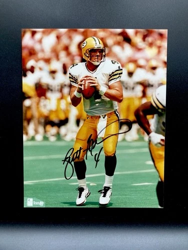 Brett Favre Signed 8x10 JSA COA Green Bay Packers Football Vintage Era Auto RARE