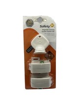 Safety 1st Magnetic Locking System Starter Set 2 Locks 1 Key HS130 White