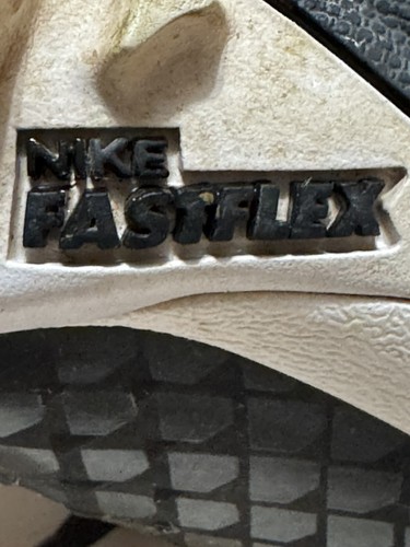 Nike fast flex cleats black-and-white size 6 1/2. ATT 3440–001 - Picture 10 of 20