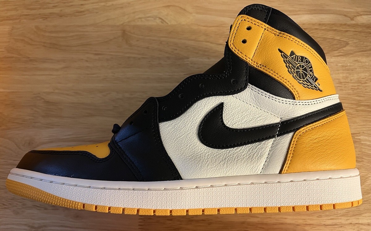 シューズ(男性用) Nike Air Jordan1 Retro High OG  Toe Nike Jordan 1 Retro High OG Yellow Toe (555088-711) Men's