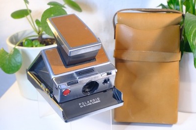 Polaroid SX-70 Land Camera Alpha 1 w Leather Case