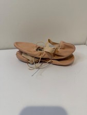 Size 4y-pink ballet shoes bloch