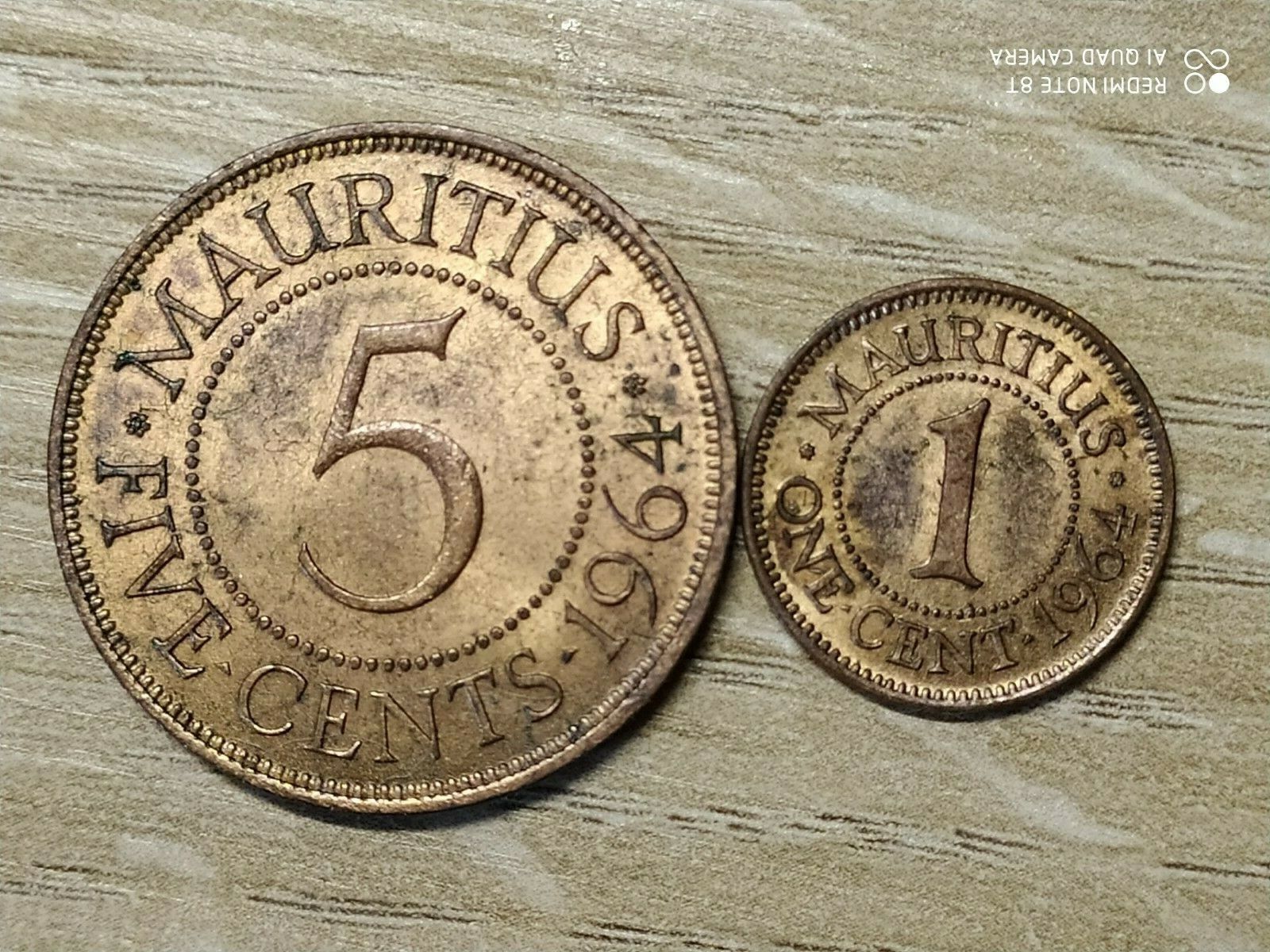 Mauritius set of 2 coins 5+1 cent  1964