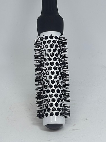 Styling Thermal Ionic Ceramic Round Hair Brush - 1" Barrel - Black & White - New - Picture 3 of 5