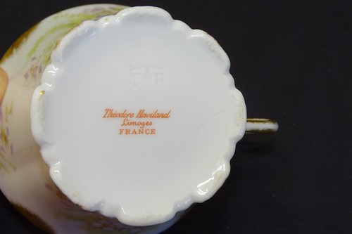 Haviland Schleiger 146c 9 Cups & Saucers Limoges France -Purple Apple Blossom - Picture 5 of 5