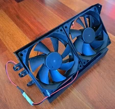 Fans, Ruilian Science RDL9025S 12V DC 0.16A, Quantity: 2, On Housing, Tested