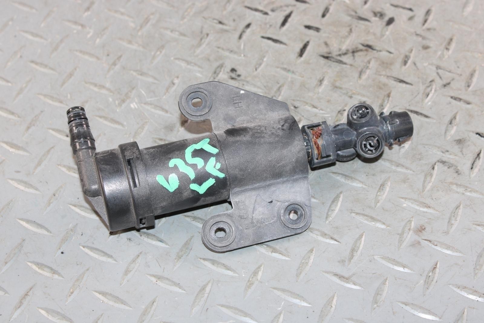 Bentley Continental GT 2003-2012 Left Washer fluid