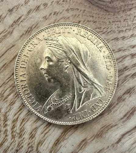 1898 Victoria Gold Sovereign — photo from the most recent tracked eBay sale