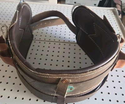 Buckingham MFG Climbing Belt Size 32 Double D Ring