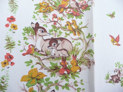 1 torchon ancien vintage en coton à décors de bambi WALT DISNEY PRODUCTIONS - Picture 2 of 5