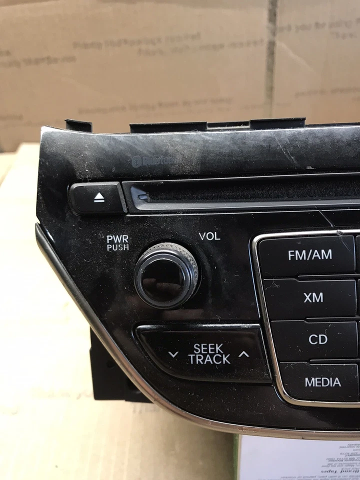 *PROBADO* Reproductor de radio CD Hyundai Genesis 2013-2015 96180-2M117YHG OEM #R387 Foto 2 de 4