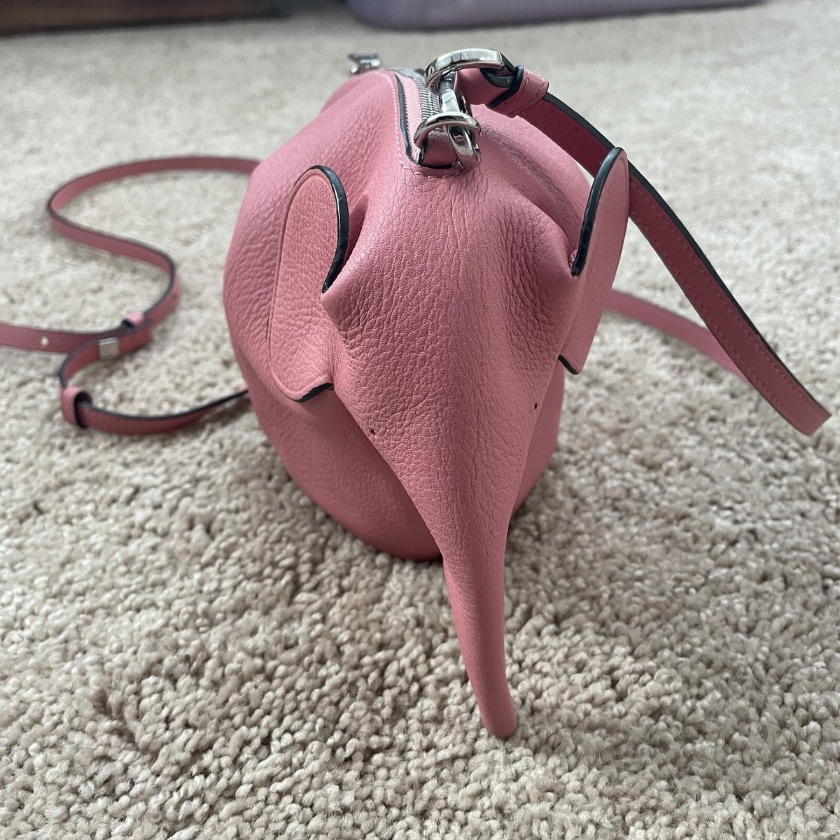 Loewe Elephant Mini Bag Crossbody Candy Pink Leather | eBay Loewe Elephant Mini Bag Crossbody Candy Pink Leather | eBay