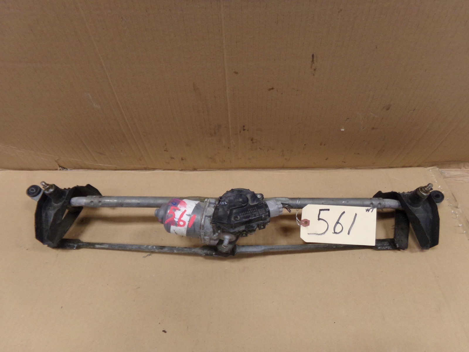 10 - 17 Patriot Used front Windshield Wiper Motor Linkage Transmission #561-WT