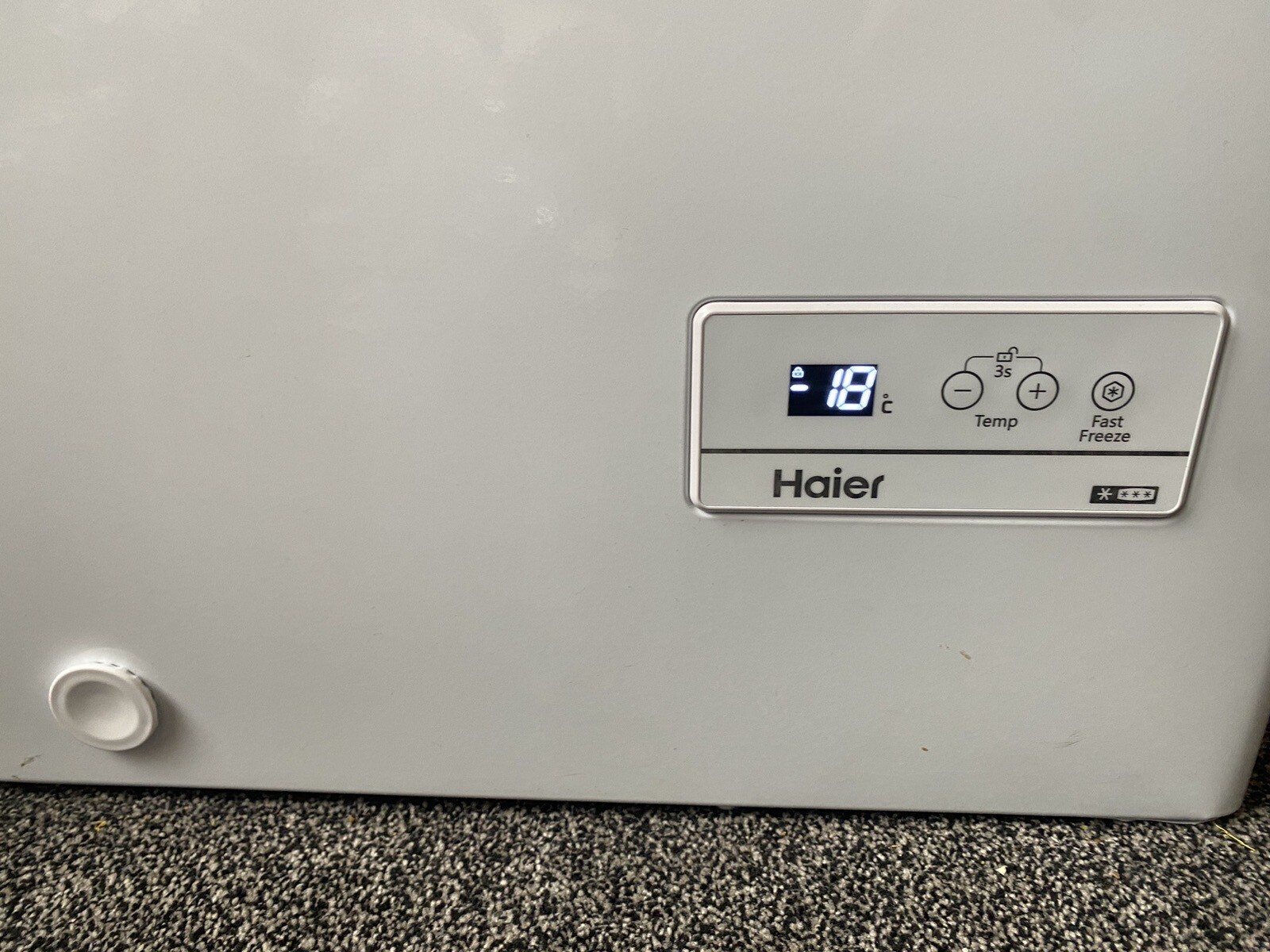 HAIER HCE319F 319L CHEST FREEZER £469 LARGE FAMILY COMMERCIAL FREEZER