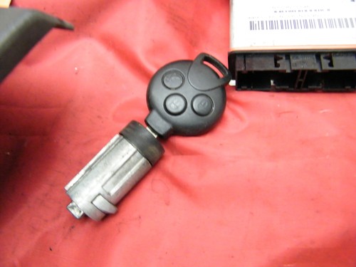 SMART CAR 451 COUPE 2007-2010 - 1.0 TURBO ECU KIT WITH SAM UNIT & LOCKS - Picture 4 of 9