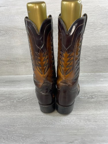 Wrangler Men's Western Boot 8 Brown Leather Vintage Cowboy Embossed Work Shoes - Picture 4 of 12