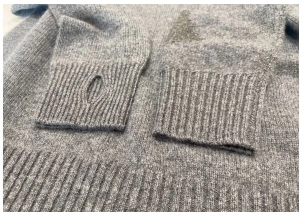 UNIQLO x ANYA HINDMARCH Cashmere Long-Sleeve Crew Neck Sweater 473452 New - Image 3 of 4