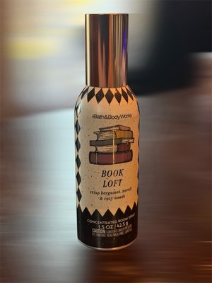 Bath & Body Works Book Loft Room Spray 1.5 oz Bergamot Neroli Woods