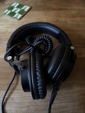 Audio-Technica ATH-M50x Professional Monitor Headphones - Black