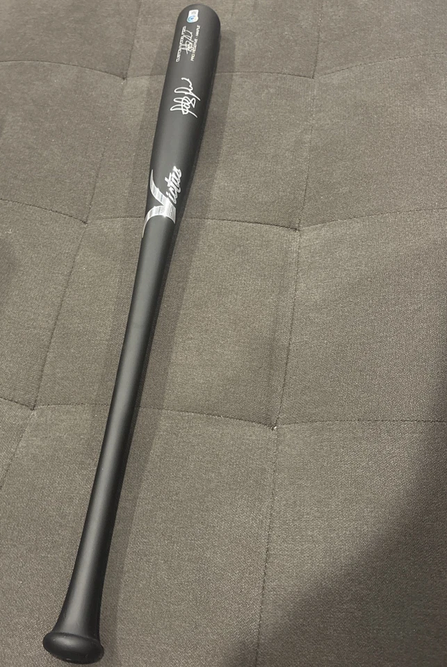 Fernando Tatis Jr. Autografiado Negro Jugador Modelo Victus Bat Padres Beckett Foto 3 de 3