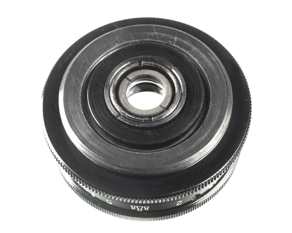 Industar- 69 Soviet wide-angle lens 28 mm f 2,8 Mount M39 L39 - Image 3 of 4