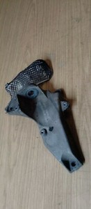 Audi A4 B5 1.6 AHL Bj 98 Getriebehalter Getriebe Stütze 8D0399114 T Rechts# 2300