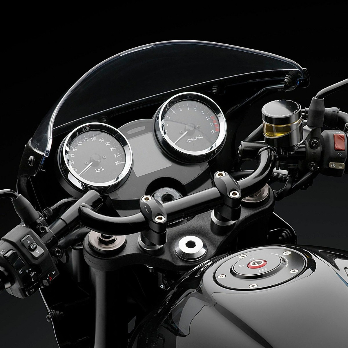 RIZOMA MA054B RACE RETRÒ HANDLEBAR KAWASAKI Z 900 RS 2018 18 RIZOMA MA054B RACE RETRÒ HANDLEBAR KAWASAKI Z 900 RS 2018 18