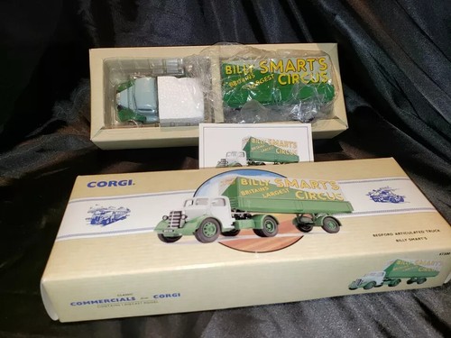 Corgi - 1:50 - A.E.C. Mercury truck & trailer Billy smarts - Catawiki