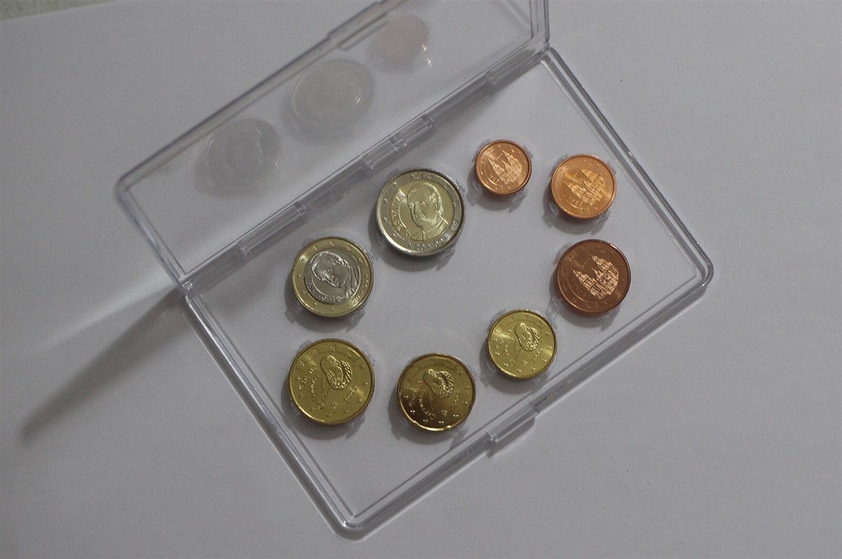 🧭 🇪🇸 SPAIN 2009 EURO COIN SET IN PLASTIC BOX B58 #72 BX99 | eBay