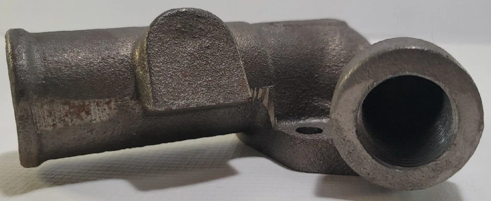 Carcaça de saída de água Torqflo 814816 - Imagem 3 de 4