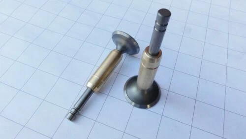 MIT Motoren & Motorteile für Motorrad & Roller mit Oldtimer-Teil