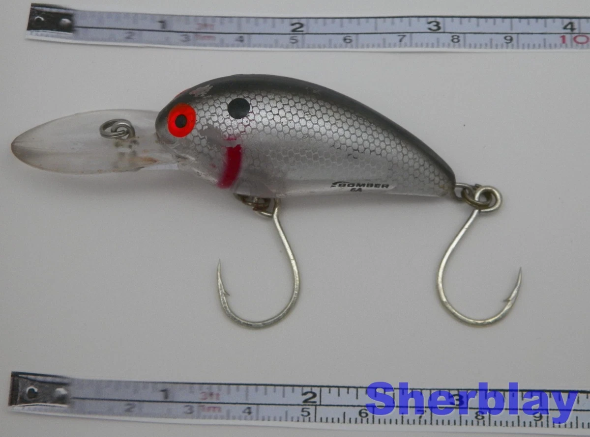 LOT OF 3) BOMBER MODEL A CRANKBAIT 3/8OZ B06ACIT CITRUCE BM2114