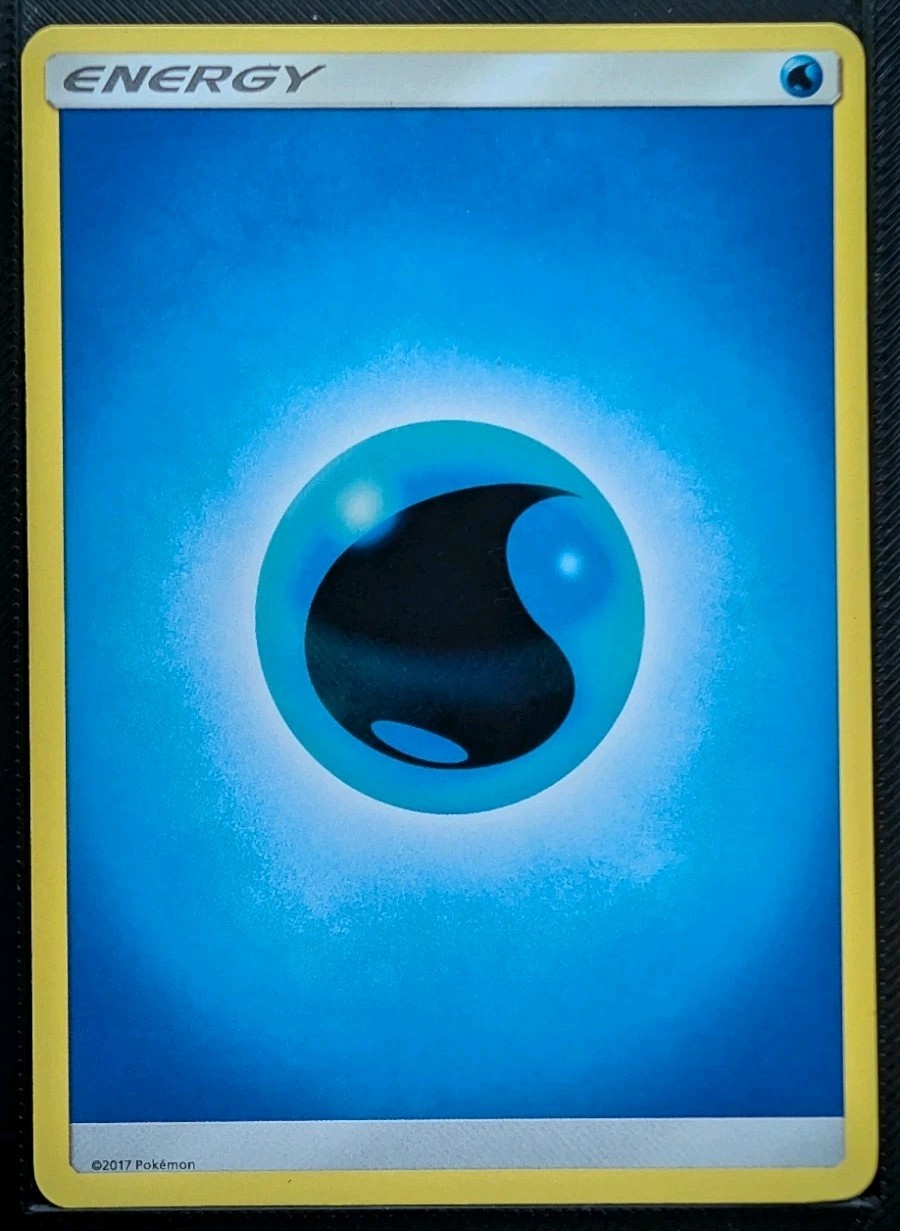Pokémon TCG Card Water Energy 2017 Pokemon Sun & Moon S130