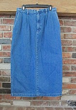 Womens Eddie Bauer denim skirt 12 medium blue pockets long modest cotton