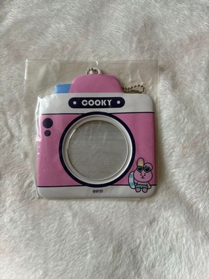 BTS Jungkook BT21 COOKY Camera Button Badge Case Pink PVC
