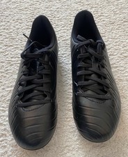Nike Jr. Tiempo Legend 10 Club Little/Big Kids' Soccer Cleats Size 5Y DV4352-002