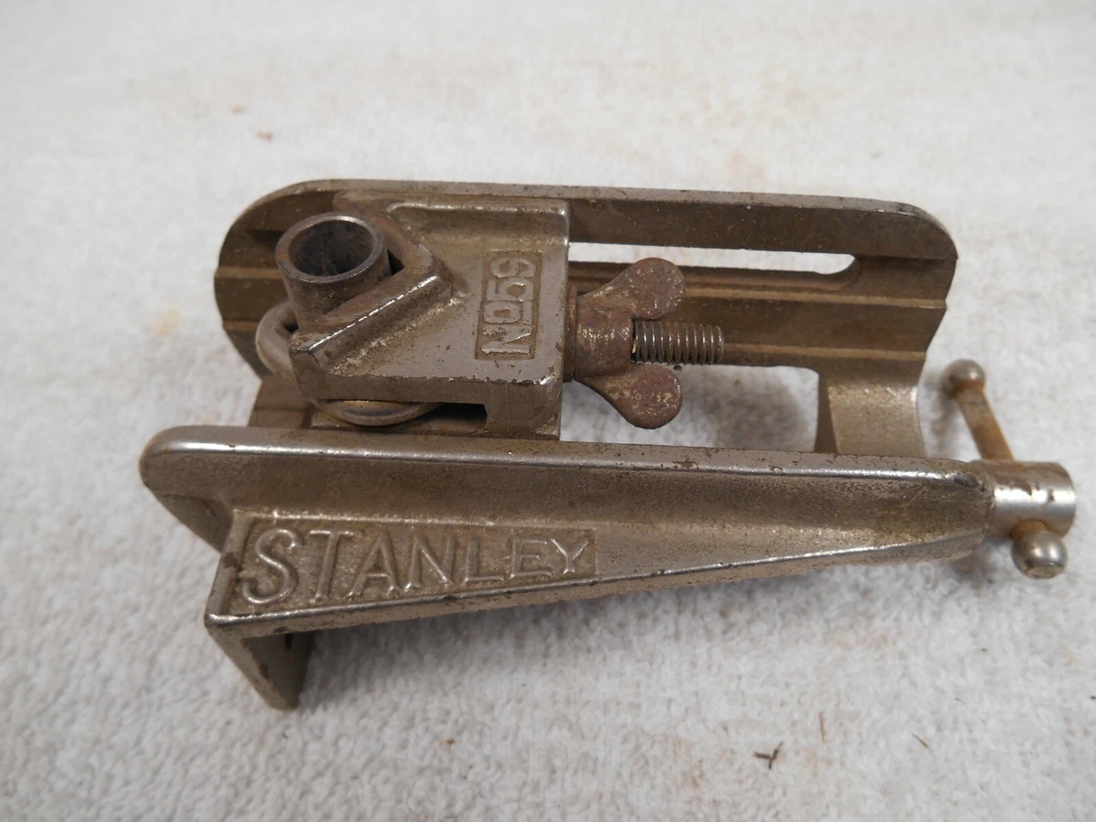 VINTAGE STANLEY NO 59 DOWEL JIG WITH 1 DRILL GUIDE Original Box