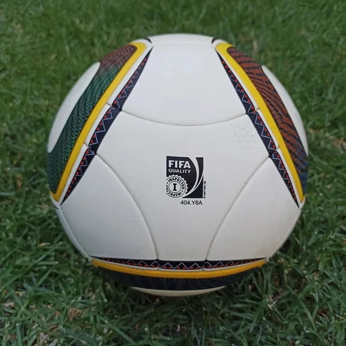 Jabulani Soccer Ball Size 5 Official Match Ball of FIFA World Cup 2010 - Picture 2 of 3