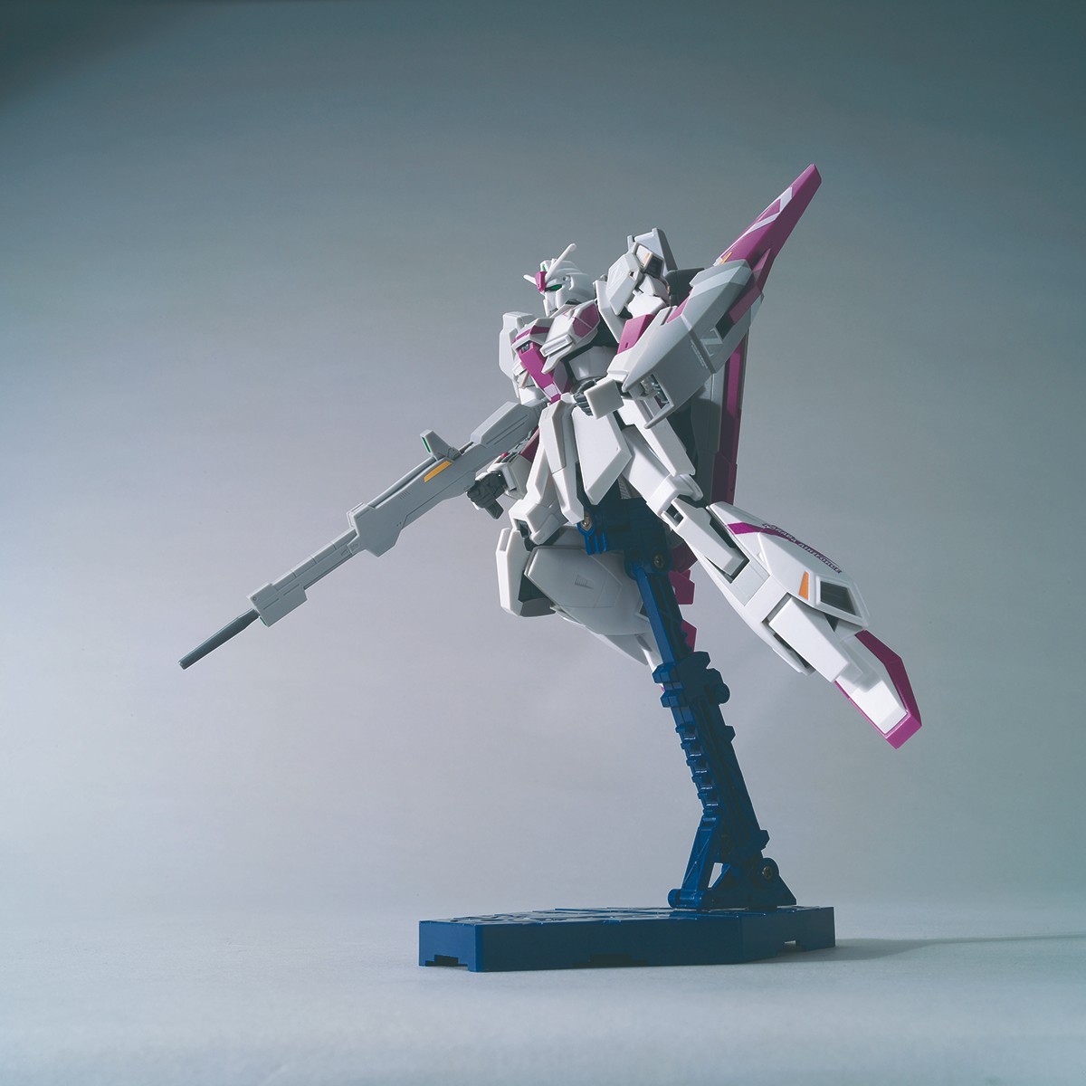 GUNDAM BASE LIMITED Zeta Gundam セット HG THE GUNDAM BASE LIMITED ZETA GUNDAM III - Mobile Suit Zeta