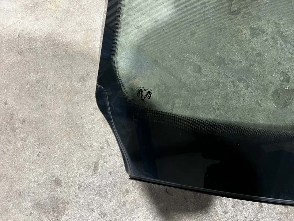 2019 - 2024 OEM RAM 1500 TRX WINDSHIELD RAIN SENSOR 68451038AA 68451039AA Foto 3 de 4